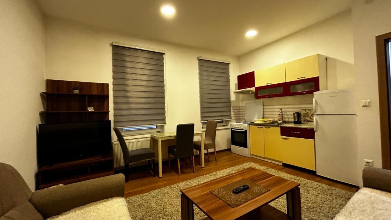Apartmani Venci Travnik Ngoại thất bức ảnh