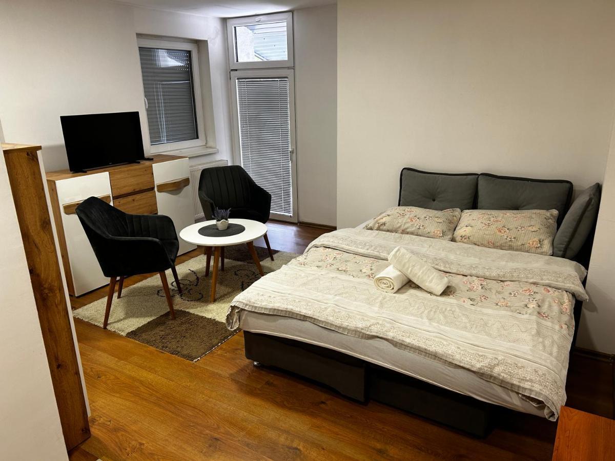 Apartmani Venci Travnik Ngoại thất bức ảnh